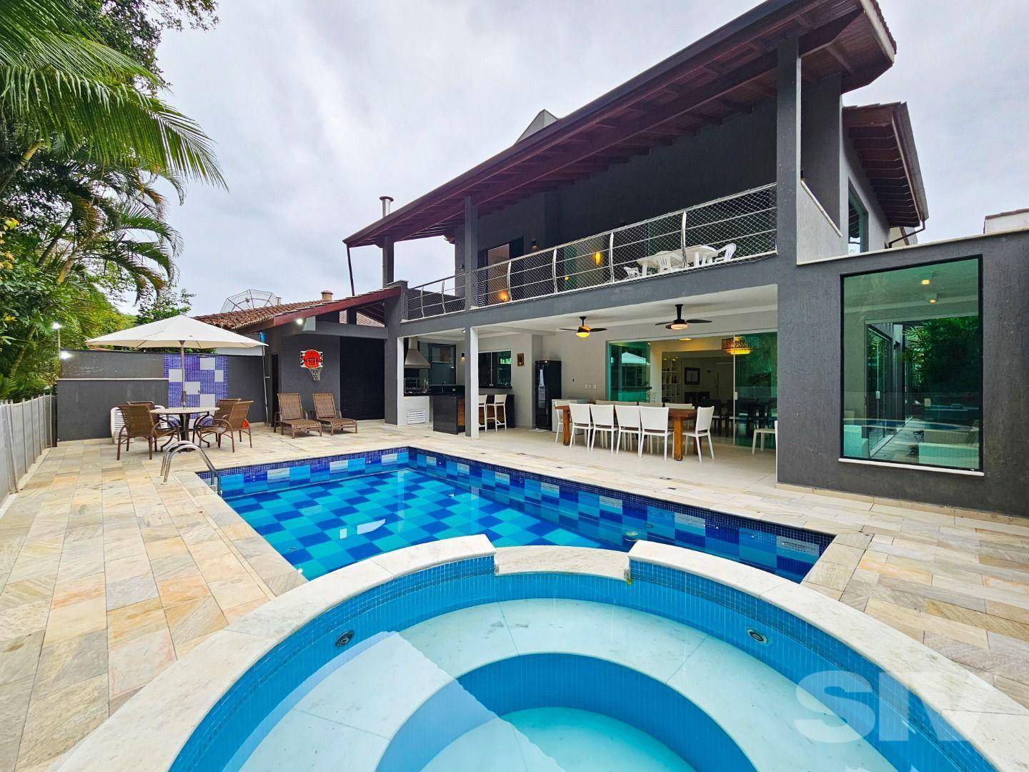 Casa com 5 dormitórios à venda, 480 m² por R$ 5.000.000,00 – Riviera Módulo 30 – Bertioga/SP